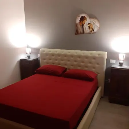 La Casa Di Tina Apartment *
